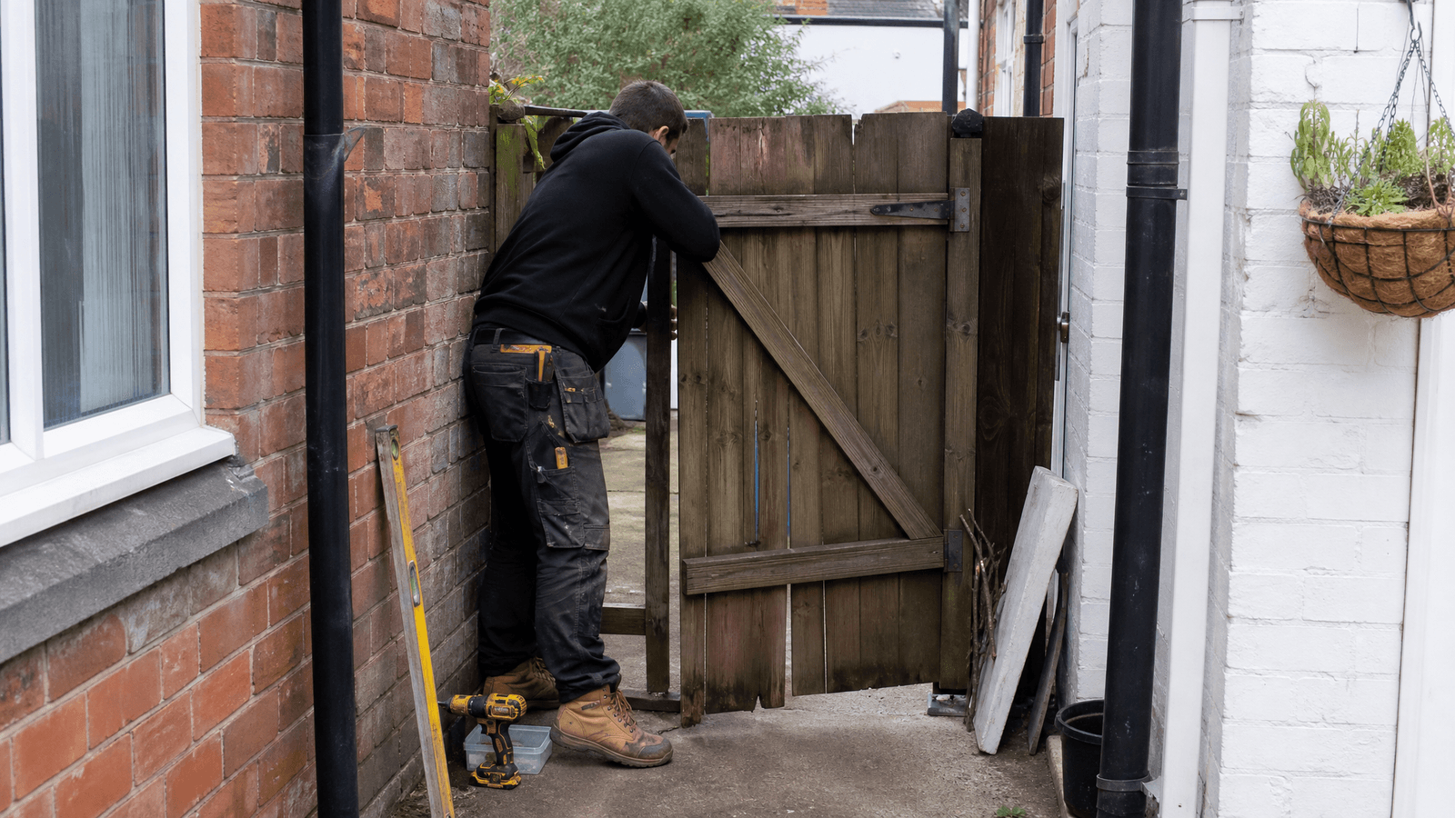 Gate Repair in a Birmingham home